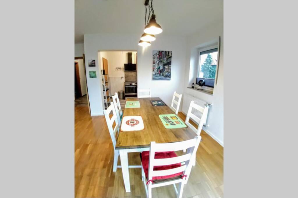 Exklusive Ferienwohnung In Einbeck, 3 Schlafzimmer Mit Balkon! 외부 사진